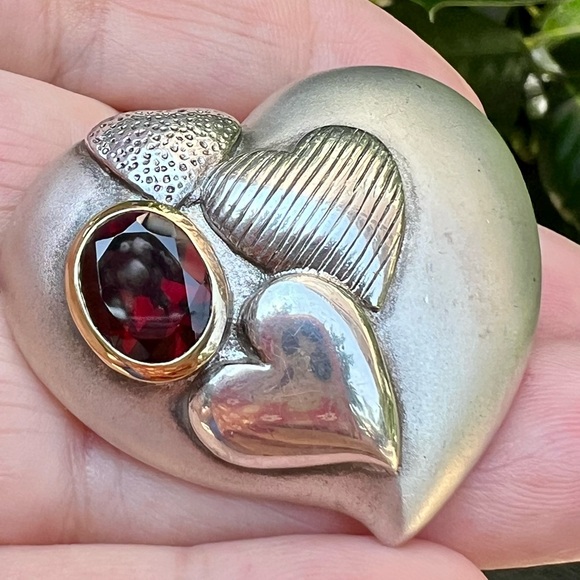 VINTAGE 925 STERLING SILVER GARNET LARGE PUFFY TRIPLE HEART PIN BROOCH STATEMENT